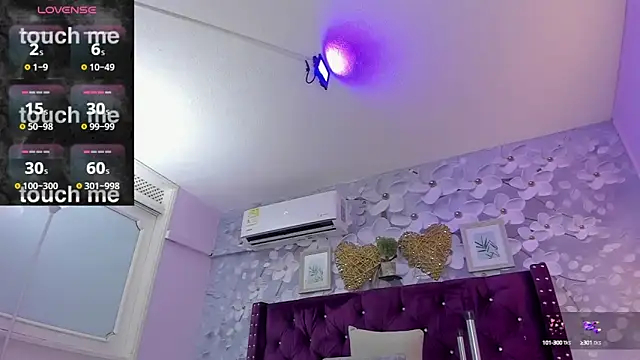 Danee 19  online show from March 18, 2025, 11:30 am