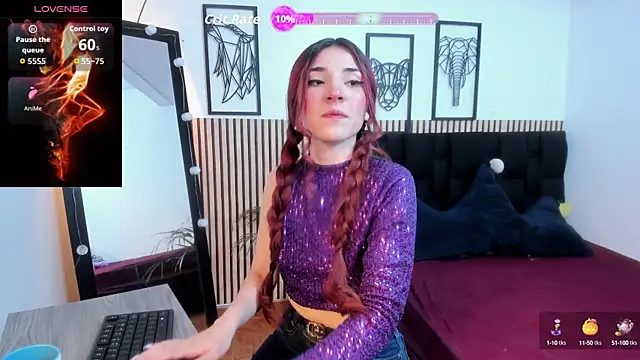 Snapshot of LILA_ELLIOT chatting on October 7, 2025, 7:44 pm LILA ELLIOT online show from October 7, 2025, 7:44 pm