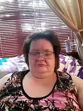 Bayou Woman68 online show from June 18, 2026, 7:18 pm