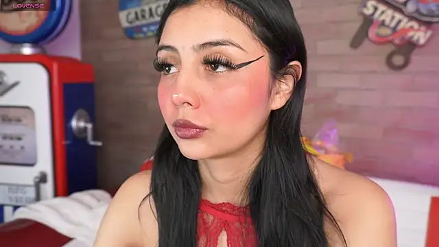 miss lizith online show from August 7, 2026, 11:01 am