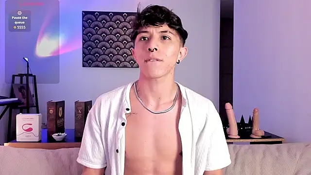 im  thomass online show from November 13, 2025, 10:52 pm