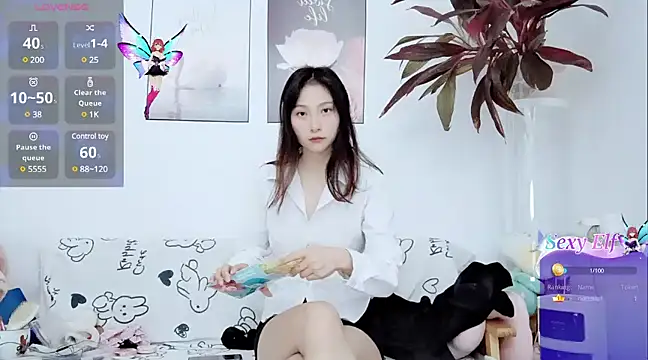cathy00 online show from December 8, 2024, 1:24 am