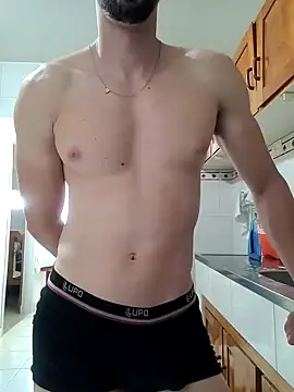 Diegosob8720 online show from January 16, 2025, 5:23 pm