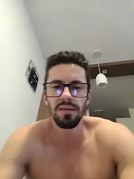 Diegosob8720 online show from February 26, 2025, 4:03 am