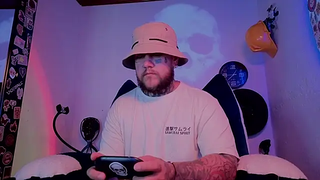 Snapshot of Ash_gusbig chatting on September 16, 2025, 2:56 am Ash gusbig online show from September 16, 2025, 2:56 am