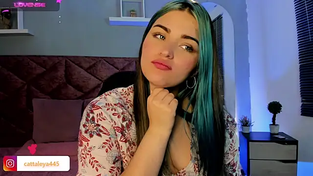 Snapshot of cattaleya___ chatting on January 11, 2025, 9:26 am cattaleya online show from January 11, 2025, 9:26 am
