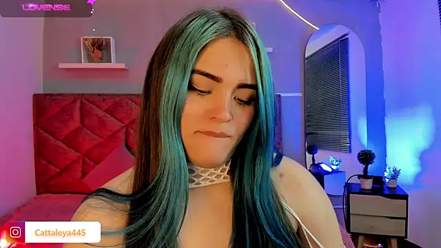 Snapshot of cattaleya___ chatting on February 18, 2025, 6:59 am cattaleya online show from February 18, 2025, 6:59 am