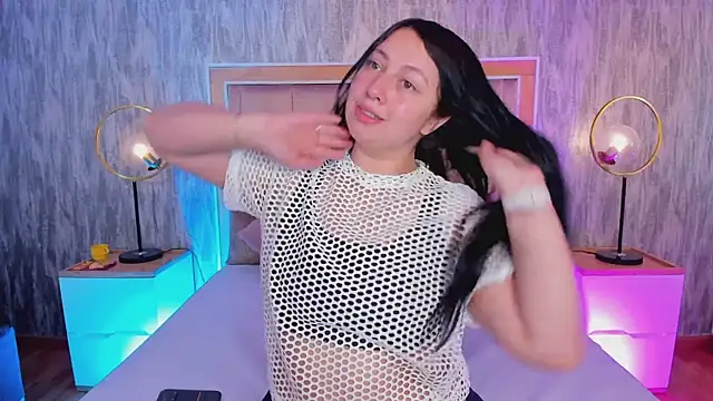 AshleeyPrincess online show from December 18, 2025, 1:17 pm