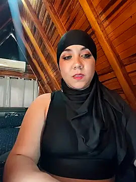 AmbarBurhan online show from February 20, 2026, 4:07 pm