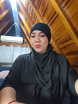 AmbarBurhan online show from June 19, 2026, 4:11 pm