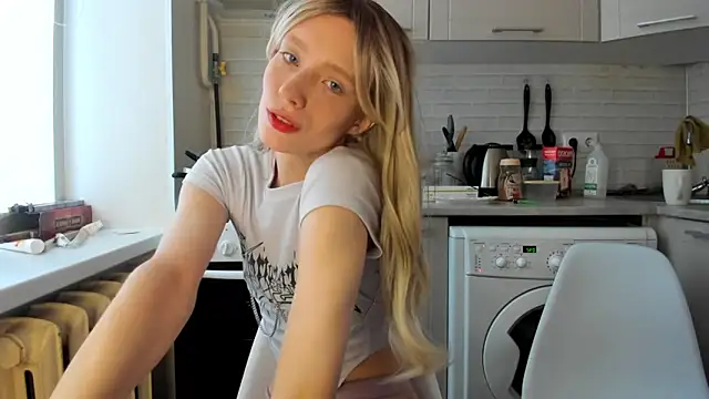 Snapshot of _Alice_Kitty chatting on January 11, 2025, 10:51 am  Alice Kitty online show from January 11, 2025, 10:51 am