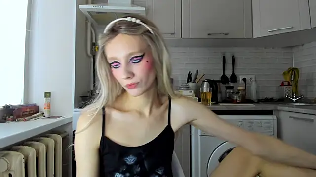 Snapshot of _Alice_Kitty chatting on January 15, 2025, 11:53 am  Alice Kitty online show from January 15, 2025, 11:53 am