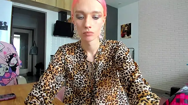  Alice Kitty online show from April 30, 2026, 12:33 pm