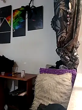 baby liz01 online show from March 12, 2026, 4:57 pm