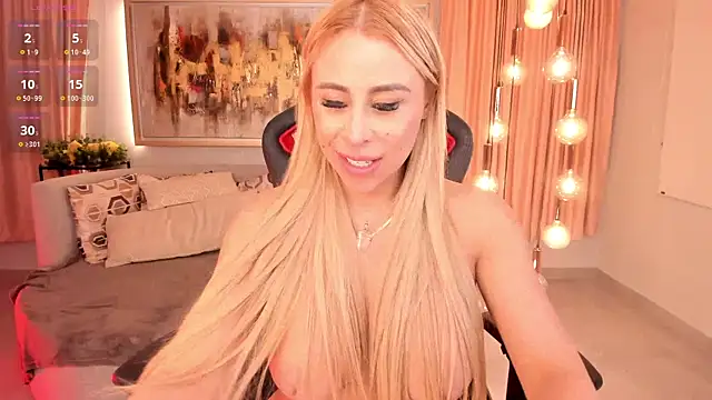 KylieCooper online show from January 13, 2025, 6:49 pm