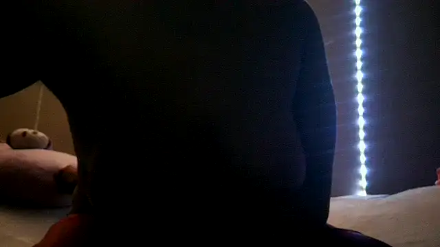 EbonyFetishQueen online show from November 23, 2025, 1:55 pm