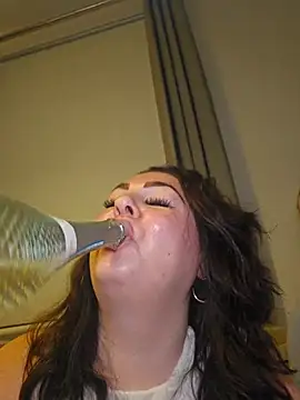 Britishbella online show from February 22, 2026, 1:29 am