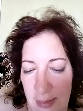 Snapshot of SusanaxPretty chatting on August 9, 2026, 8:52 am SusanaxPretty online show from August 9, 2026, 8:52 am