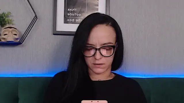 IzabelllNoir online show from December 31, 2024, 2:47 pm