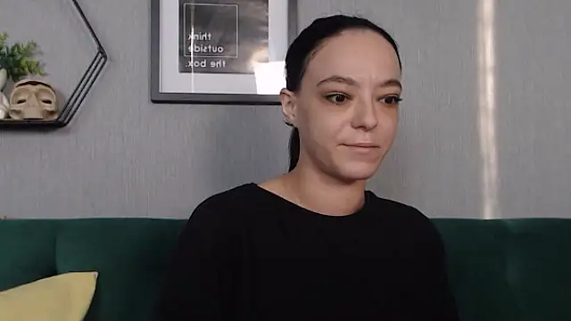IzabelllNoir online show from January 5, 2025, 1:15 pm
