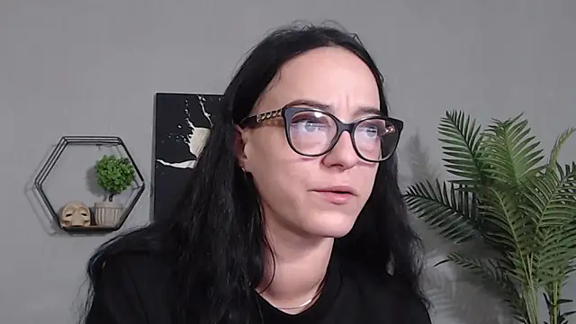 Snapshot of IzabelllNoir chatting on March 15, 2026, 8:20 am IzabelllNoir online show from March 15, 2026, 8:20 am