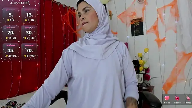 AishaAmin  online show from November 1, 2025, 3:08 am