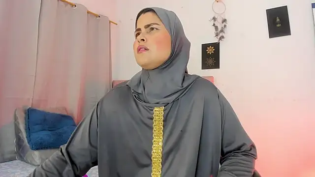 AishaAmin  online show from June 24, 2026, 12:15 pm