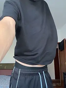 Snapshot of alexyourboy chatting on October 28, 2025, 1:03 pm alexyourboy online show from October 28, 2025, 1:03 pm