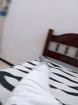 maikinhopL online show from January 30, 2025, 5:09 am