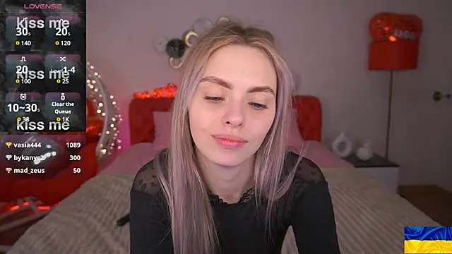 ChloeBrightt online show from March 19, 2025, 3:09 am