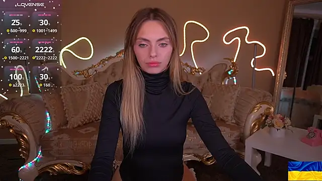 ChloeBrightt online show from October 1, 2025, 7:53 pm