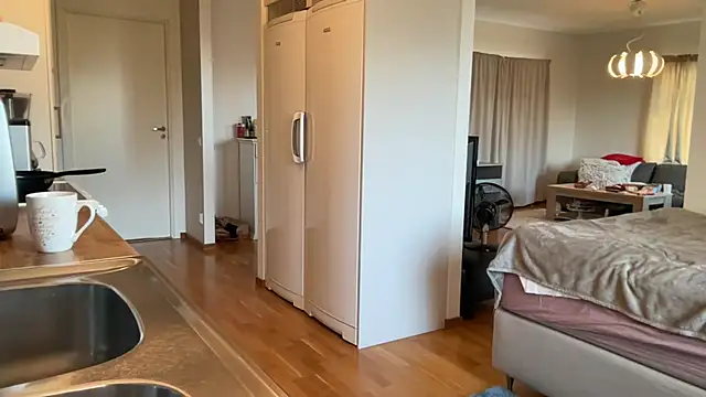 cumwithmee3 online show from March 19, 2025, 12:56 pm