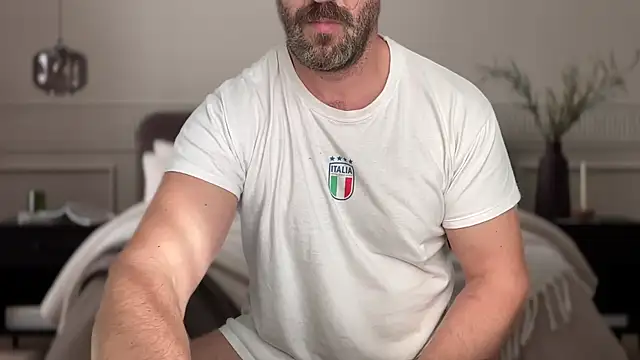 Mr Beef online show from September 19, 2025, 10:05 am