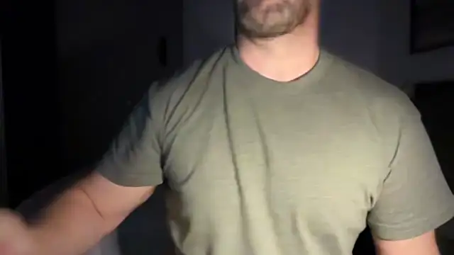 Mr Beef online show from November 22, 2025, 8:52 pm