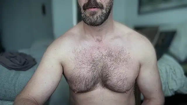 Mr Beef online show from April 26, 2026, 9:51 am