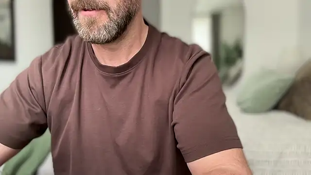 Mr Beef online show from May 11, 2026, 10:43 am