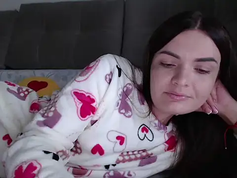 Snapshot of _JustmeHere_ chatting on September 28, 2025, 7:47 am JustmeHere online show from September 28, 2025, 7:47 am