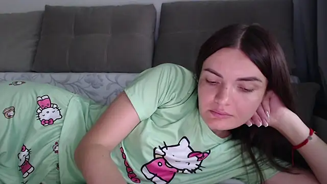 Snapshot of _JustmeHere_ chatting on October 11, 2025, 9:30 am JustmeHere online show from October 11, 2025, 9:30 am