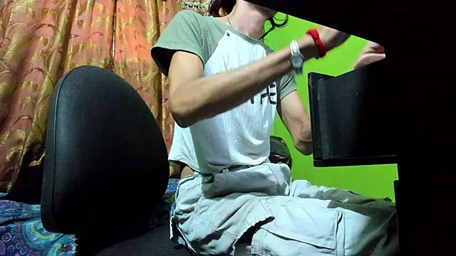 Brenda Smith69 online show from October 1, 2025, 7:09 pm