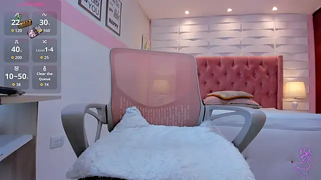 mhelissaw online show from November 12, 2025, 4:07 pm