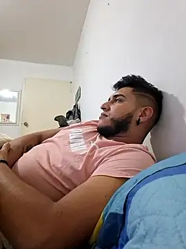 Juanhots online show from January 11, 2026, 10:04 pm