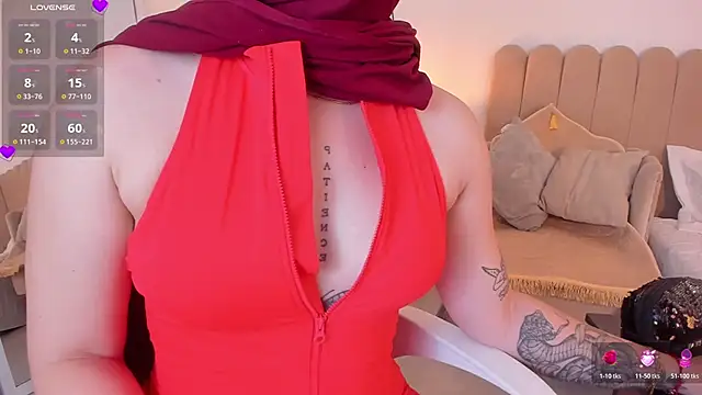 anna-henao online show from April 28, 2026, 8:14 pm