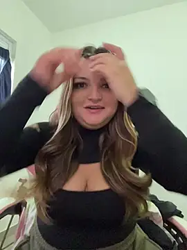 SweetPaige  online show from April 29, 2026, 11:03 am