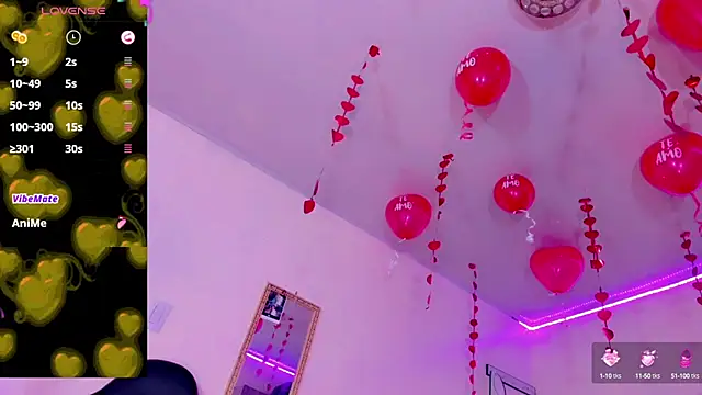 naomy  xx online show from February 15, 2025, 10:33 am