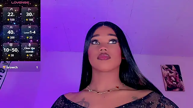 naomy  xx online show from October 24, 2025, 3:14 am