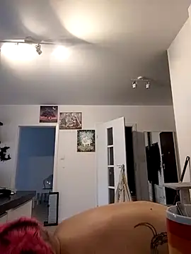 divine eve online show from March 11, 2025, 1:56 pm