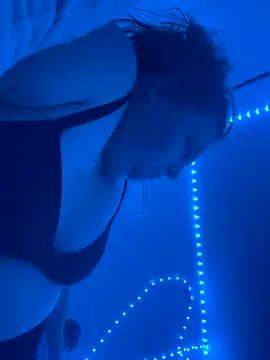 Snapshot of BBW2320 chatting on November 6, 2025, 5:30 am BBW2320 online show from November 6, 2025, 5:30 am