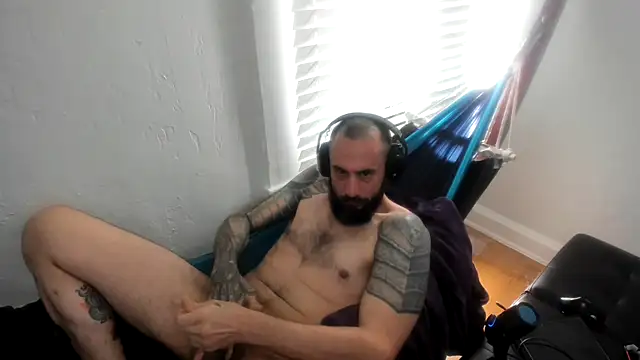 Snapshot of AceSpinning_DJ chatting on March 26, 2026, 10:04 pm AceSpinning DJ online show from March 26, 2026, 10:04 pm