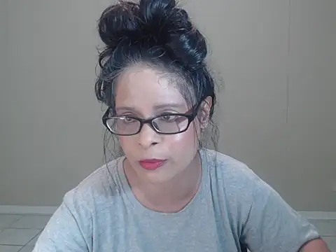 TaylorLove69 online show from March 9, 2025, 9:36 pm