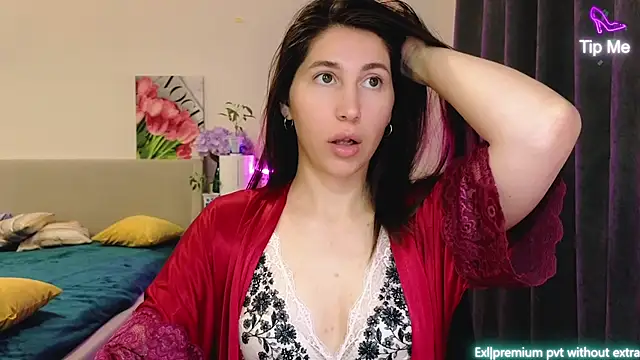 Snapshot of marrycolins chatting on May 21, 2026, 3:02 am marrycolins online show from May 21, 2026, 3:02 am